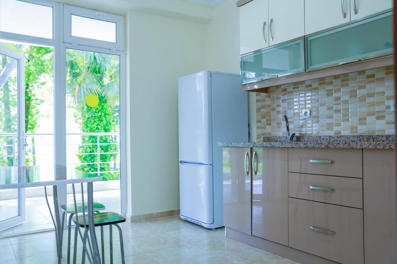 Апартаменты Гостевой Дом Агудзера Gulrip'shi Exterior foto