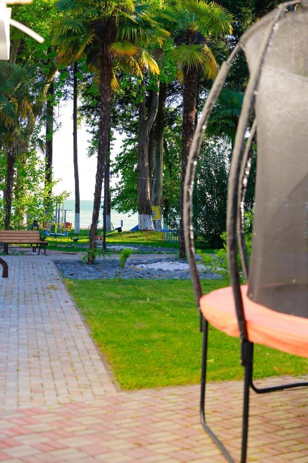 Апартаменты Гостевой Дом Агудзера Gulrip'shi Exterior foto