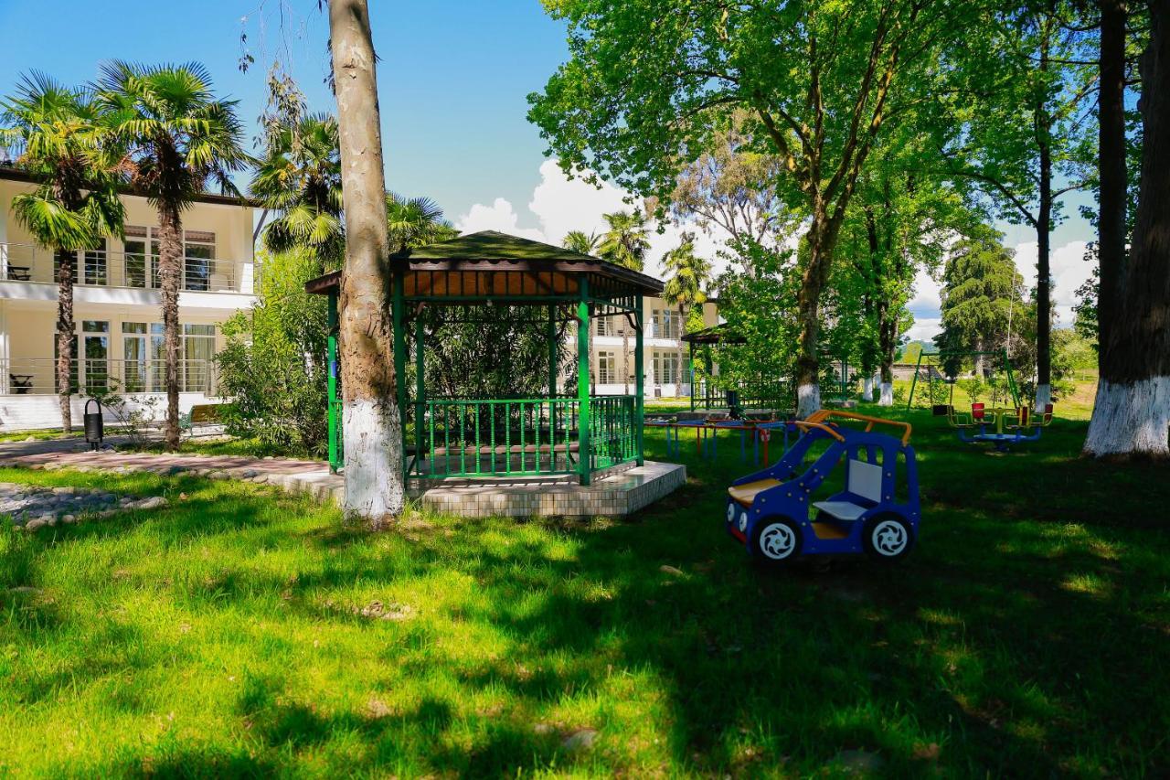 Апартаменты Гостевой Дом Агудзера Gulrip'shi Exterior foto