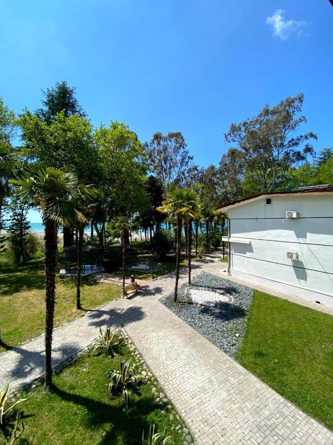Апартаменты Гостевой Дом Агудзера Gulrip'shi Exterior foto