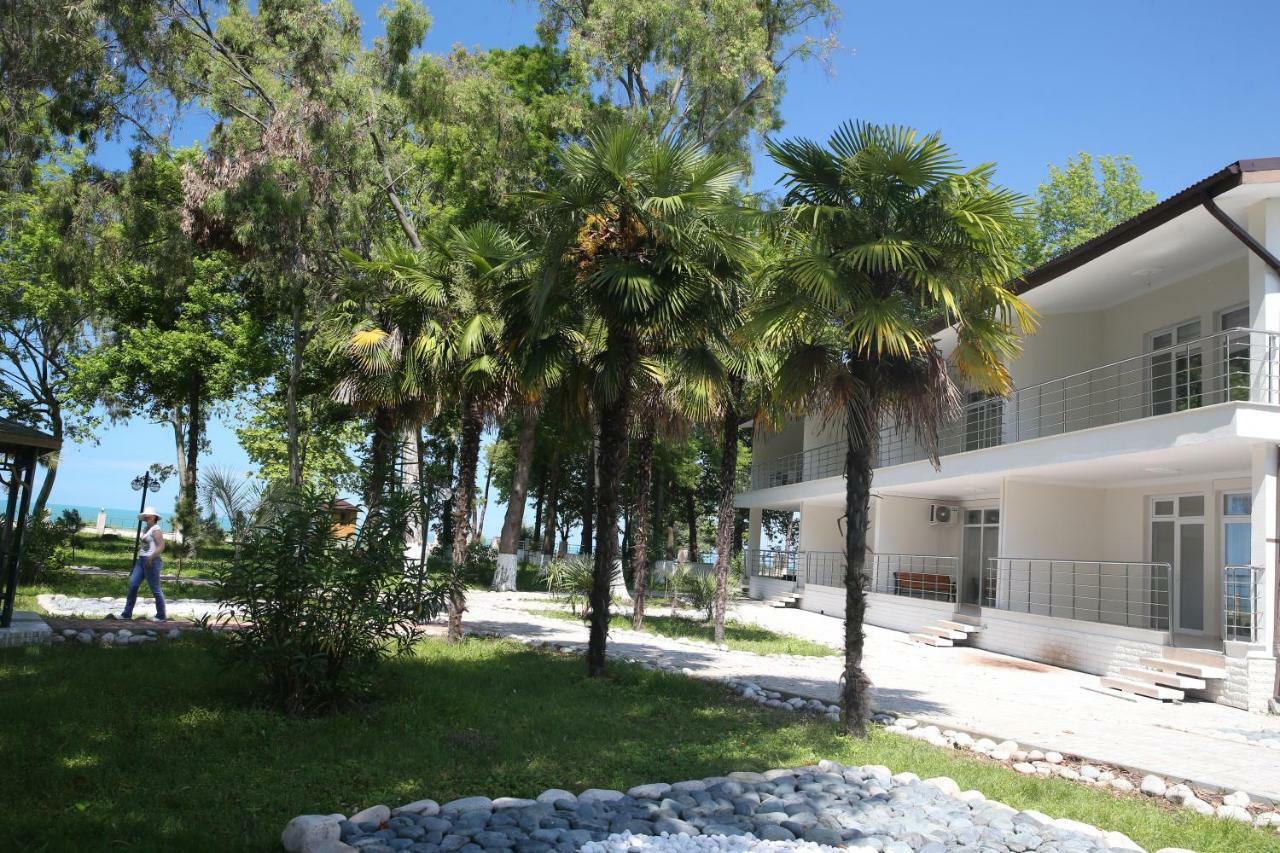 Апартаменты Гостевой Дом Агудзера Gulrip'shi Exterior foto