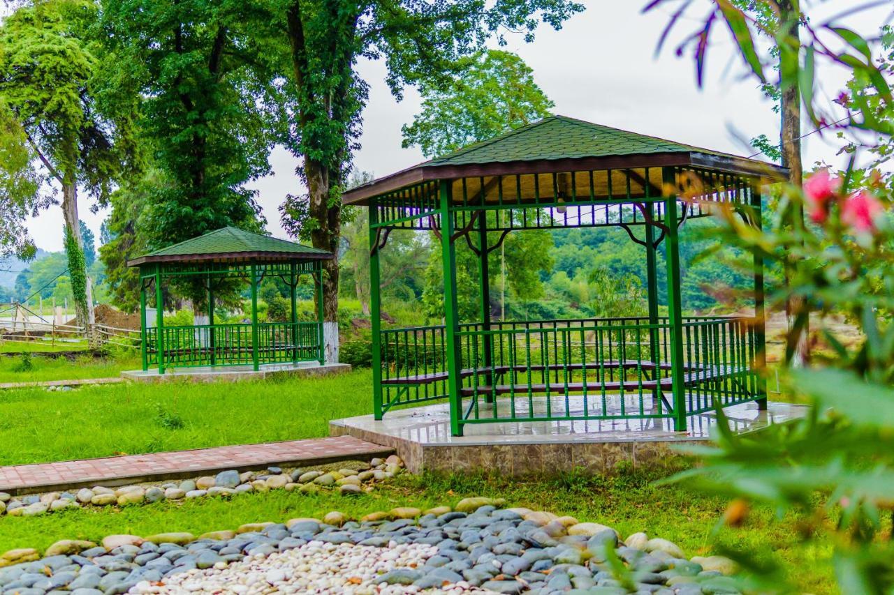 Апартаменты Гостевой Дом Агудзера Gulrip'shi Exterior foto